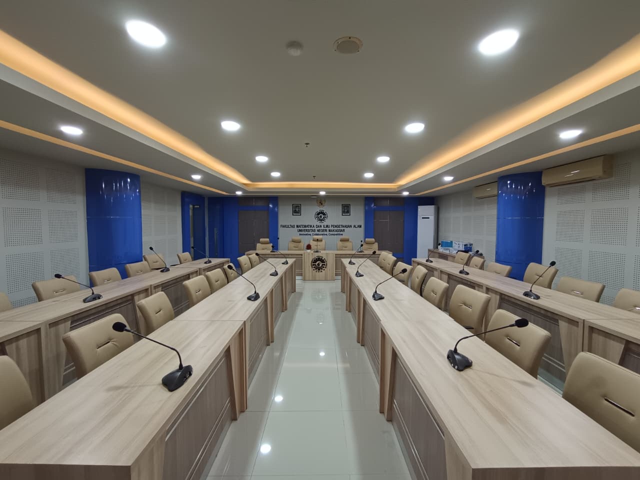 Penyewaan Ruang Senat